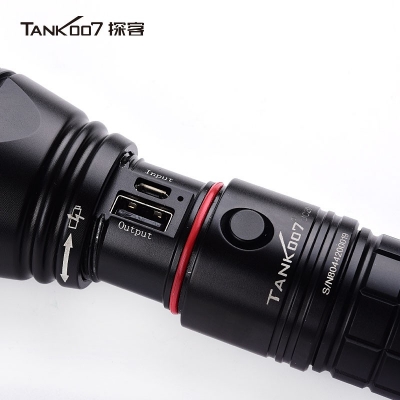 TANK007探客可充電執勤，執法，巡邏遠射防水戶(hù)外超亮LED電筒UC20